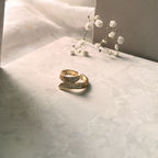 Hollow Zircon Ring