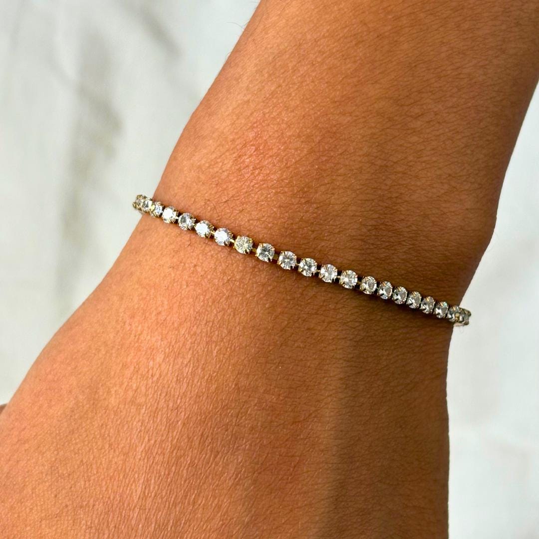 Chic Gold Tennis Bracelet
