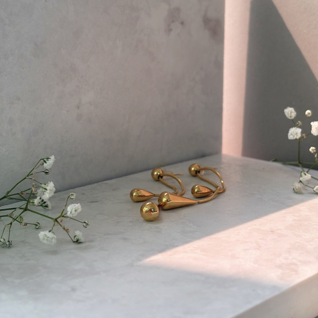 Waterdrop Stud Earrings