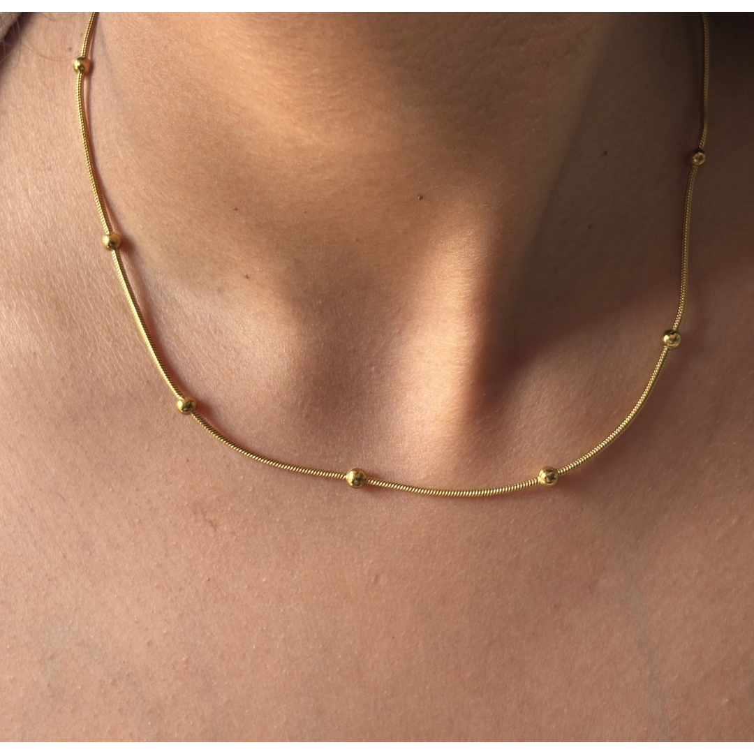 Minimal Chain Necklace
