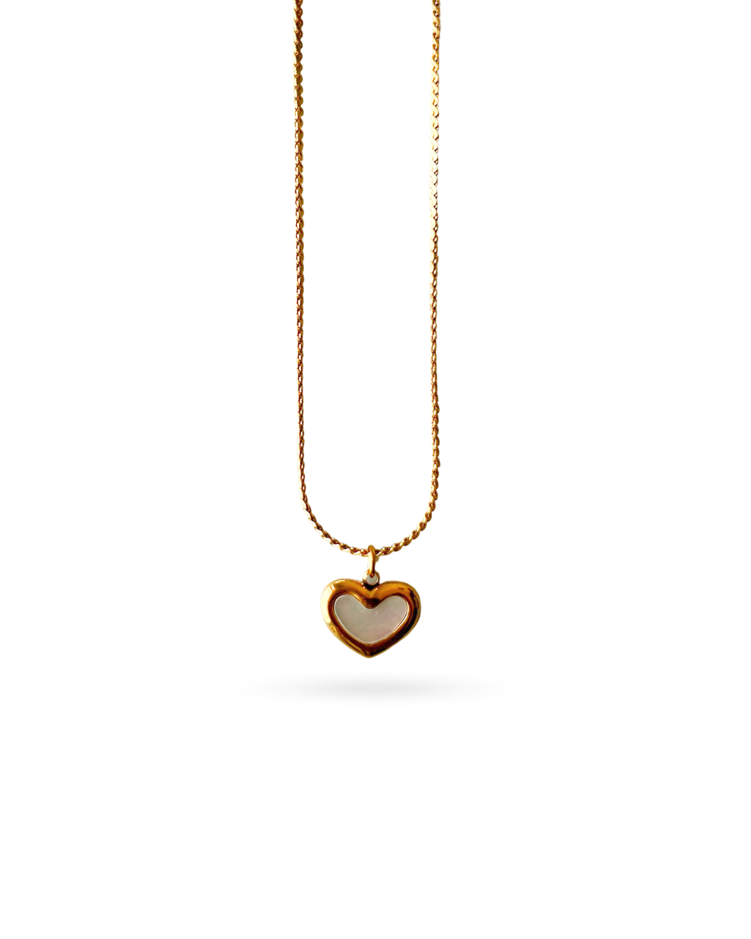 Shell Heart Pendant Necklace