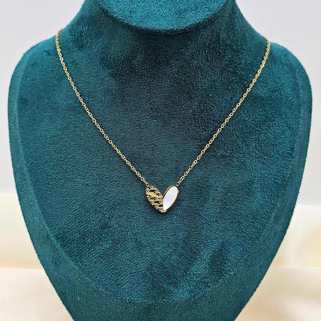 Chic Heart Necklace