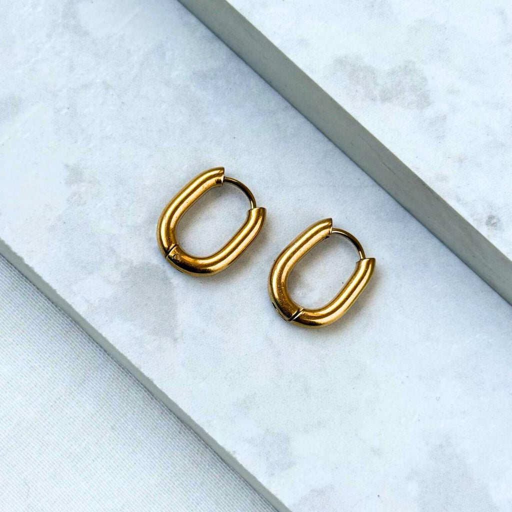 Oval Chunky Huggie Hoop Earrings