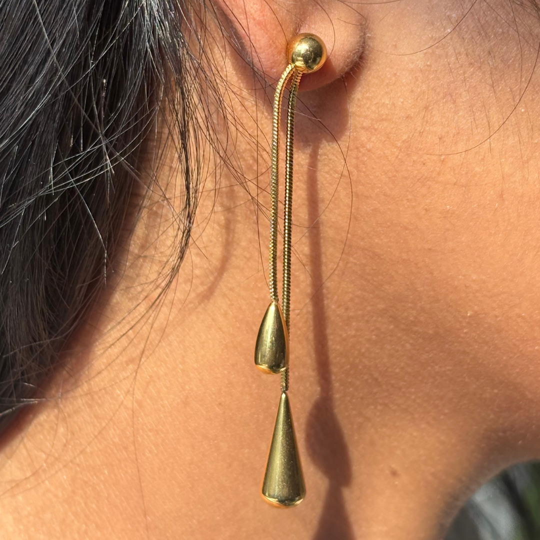 Waterdrop Stud Earrings