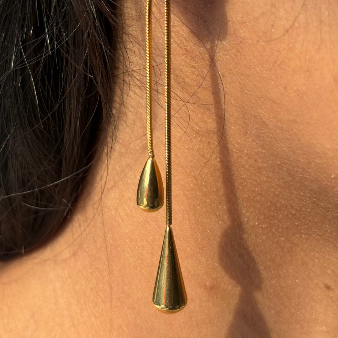 Waterdrop Stud Earrings