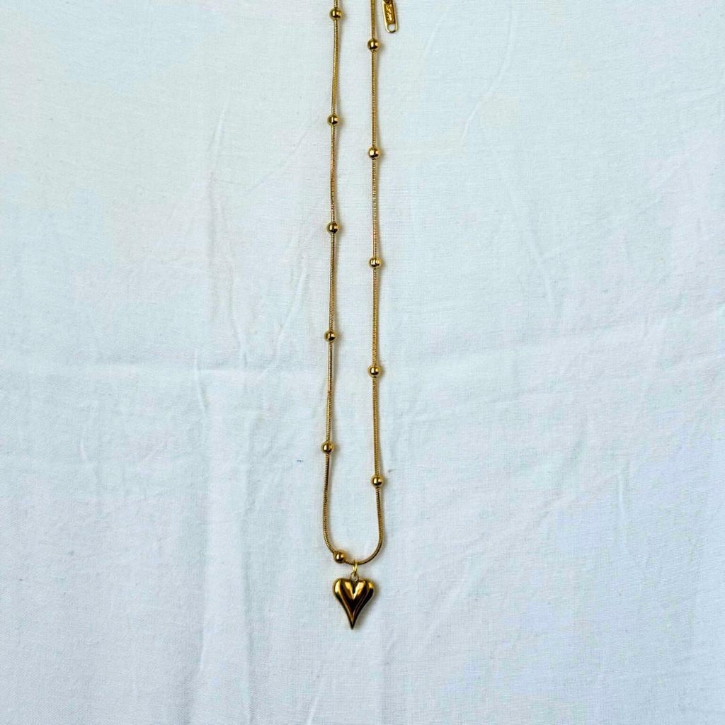 Vintage-Inspired Heart Beaded Necklace