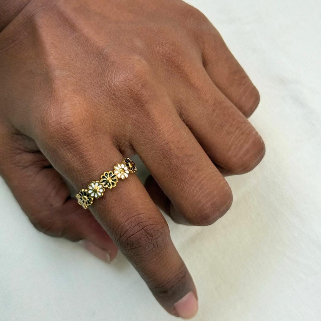 Sculptural Flower Ring