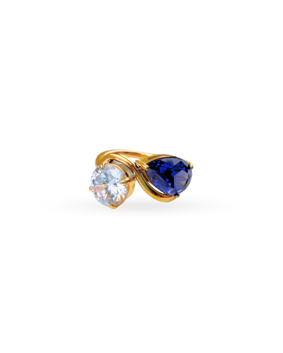 Water Drop Oval Zircon Ring