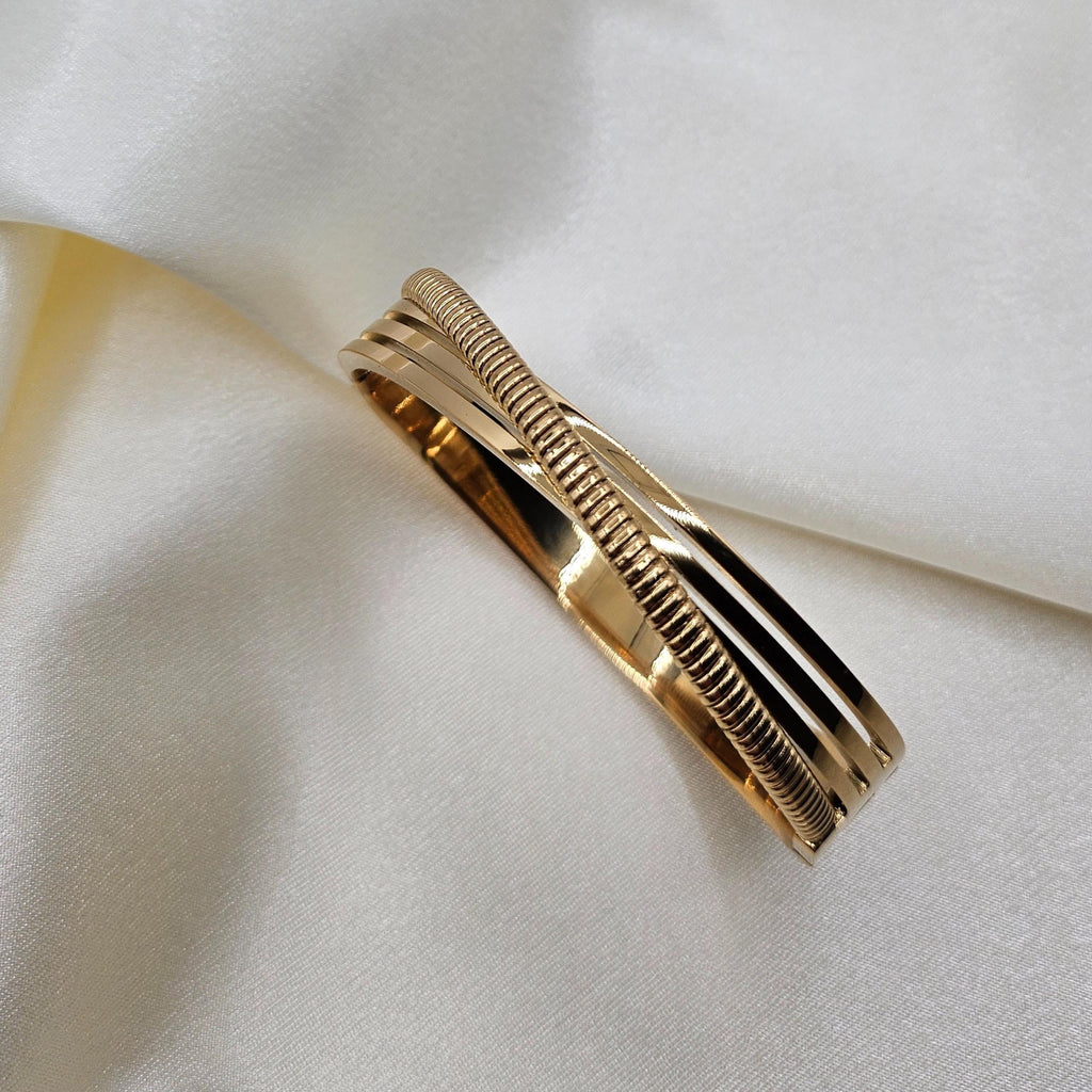 Chunky Spiral Twist Bangle