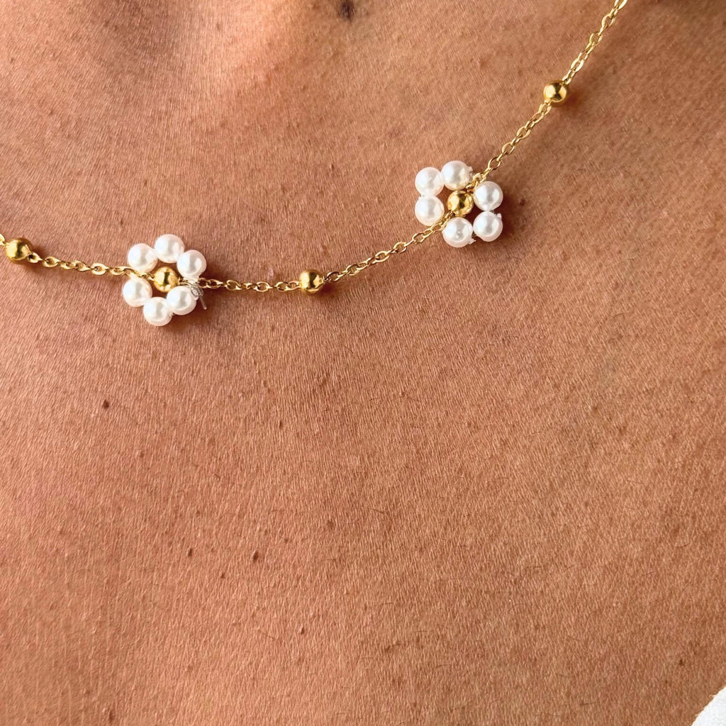 Pearl Flower Bracelet & Necklace Set