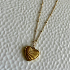 Vintage Luxury Heart Pendant Necklace