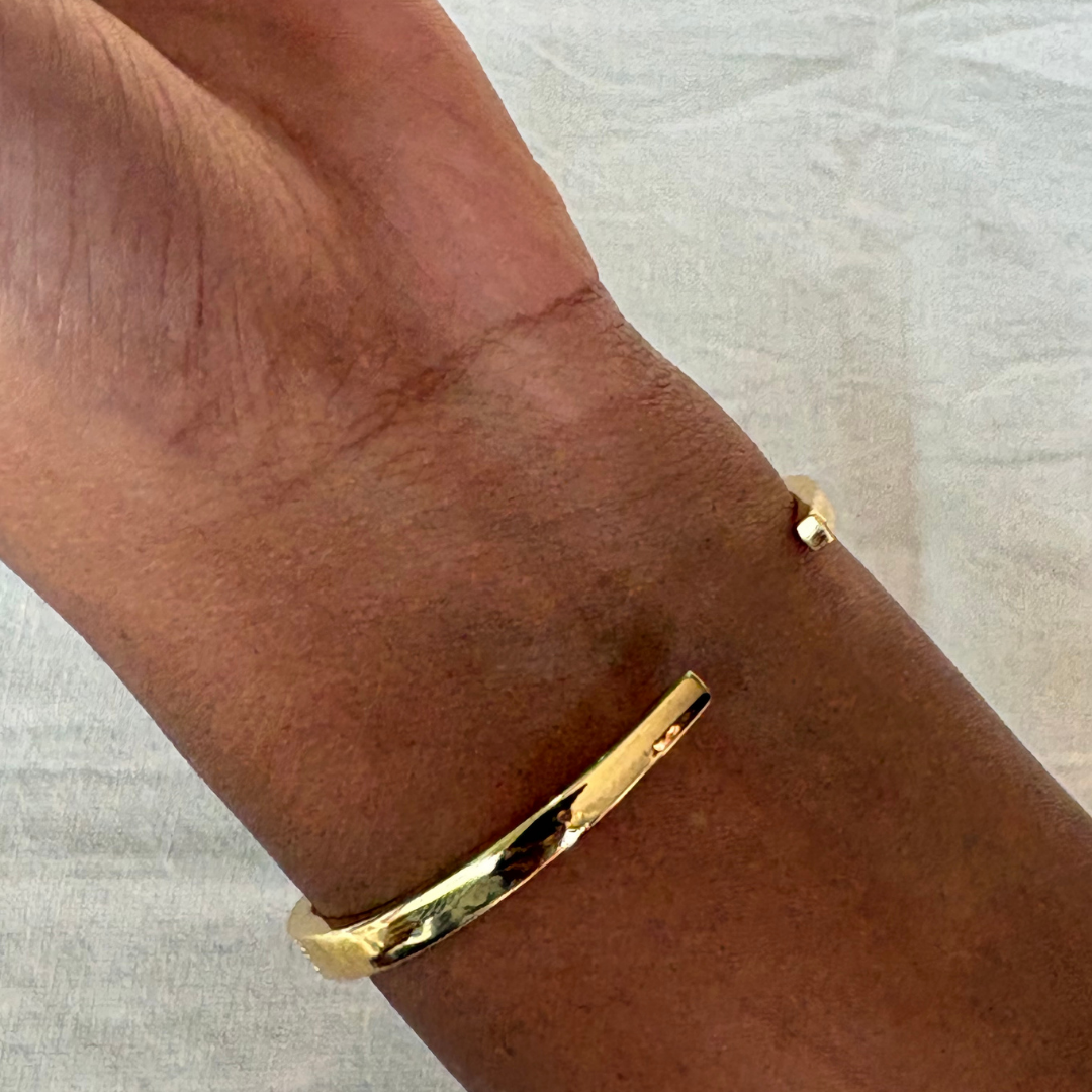 Hollow Zircon Bracelet