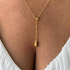 Chic Gold Lariat Necklace with Teardrop Pendants