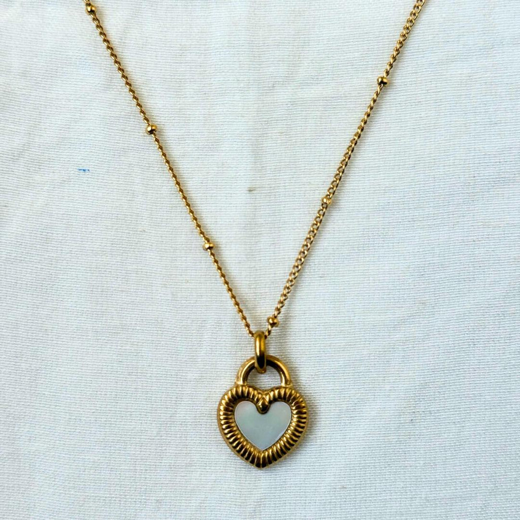 Heart Shell Necklace