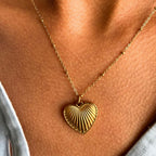 Vintage Luxury Heart Pendant Necklace