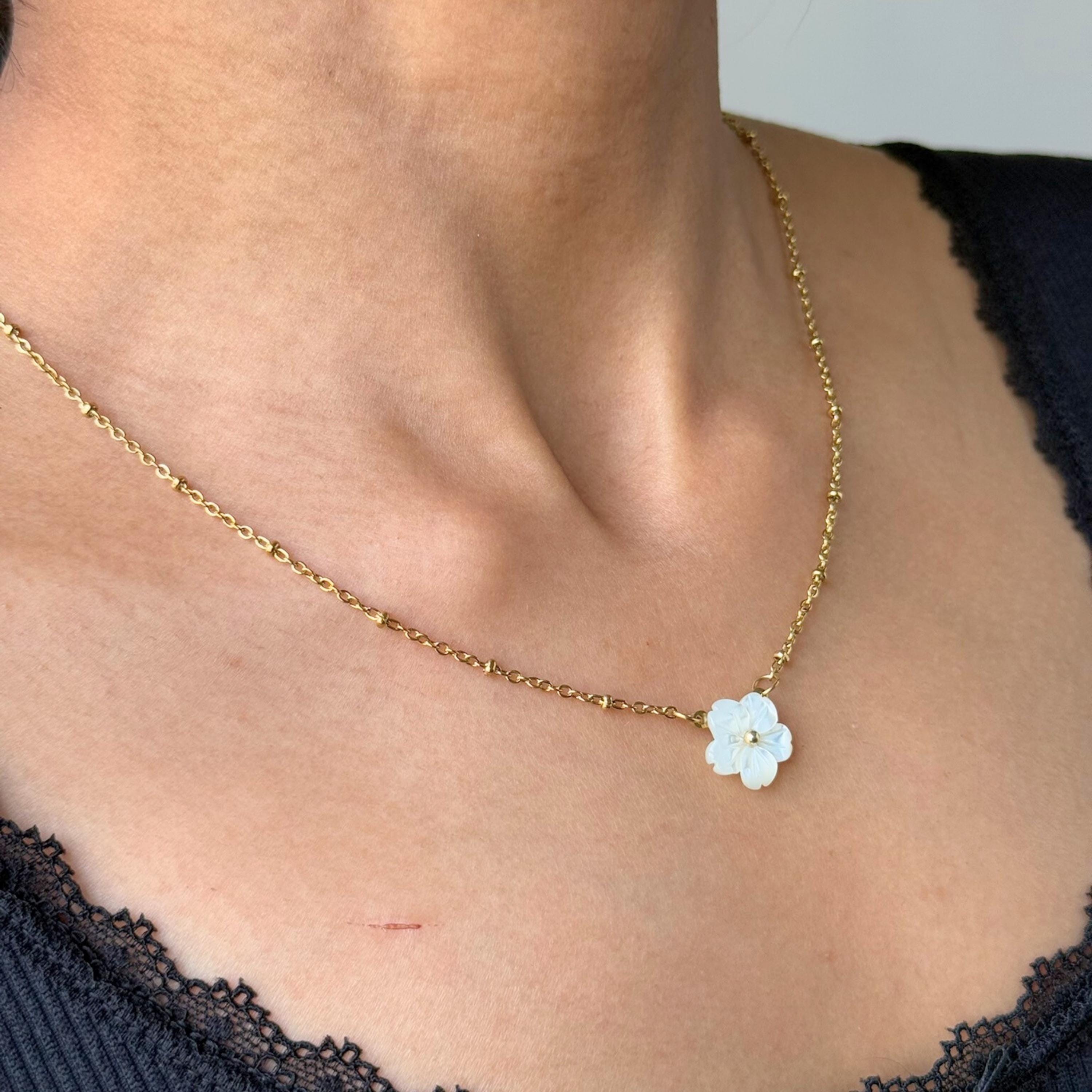 Mother Of Pearl Flower Necklace