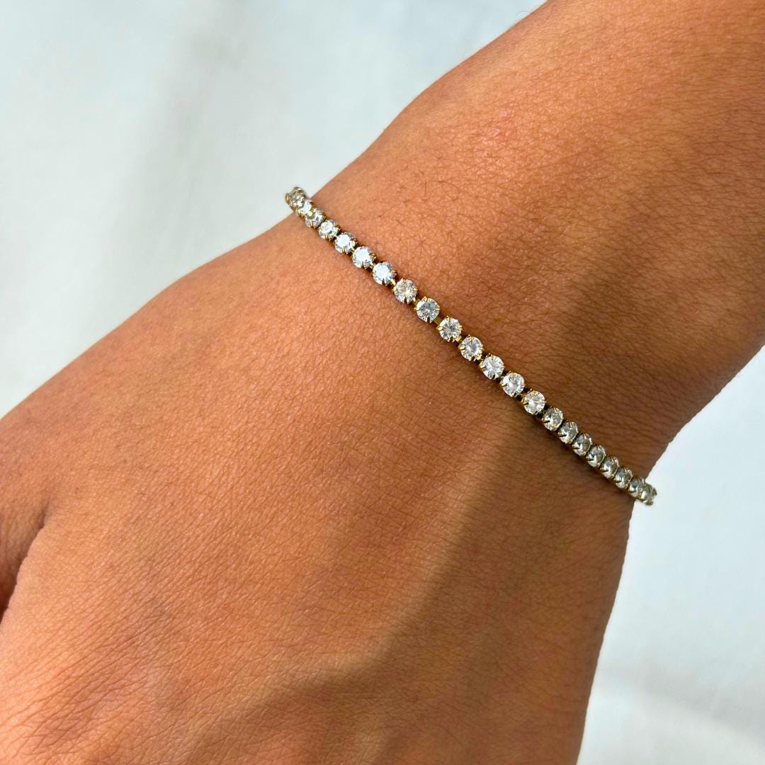 Chic Gold Tennis Bracelet