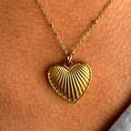 Vintage Luxury Heart Pendant Necklace