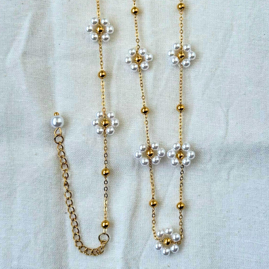 Pearl Flower Bracelet & Necklace Set