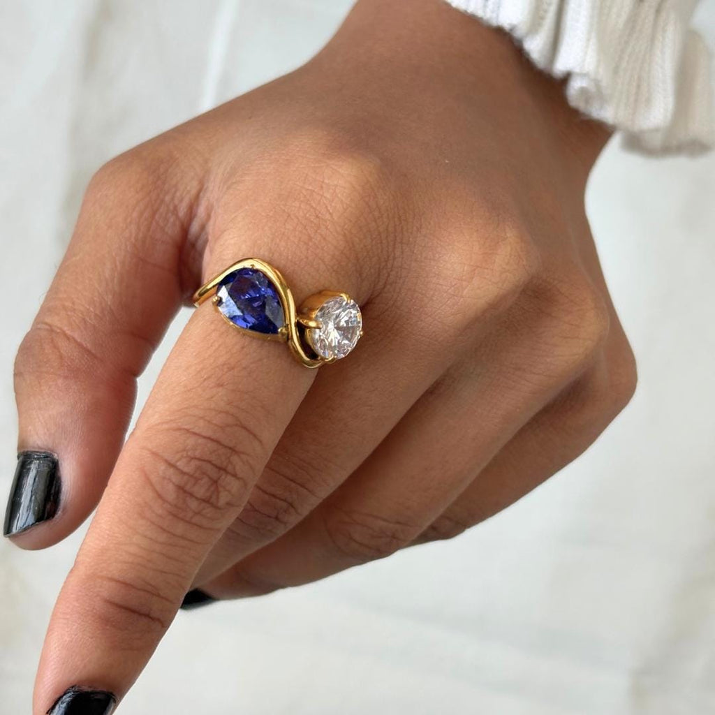 Water Drop Oval Zircon Ring