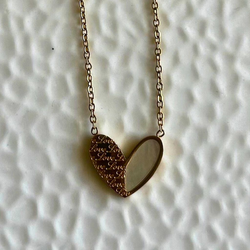 Chic Heart Necklace