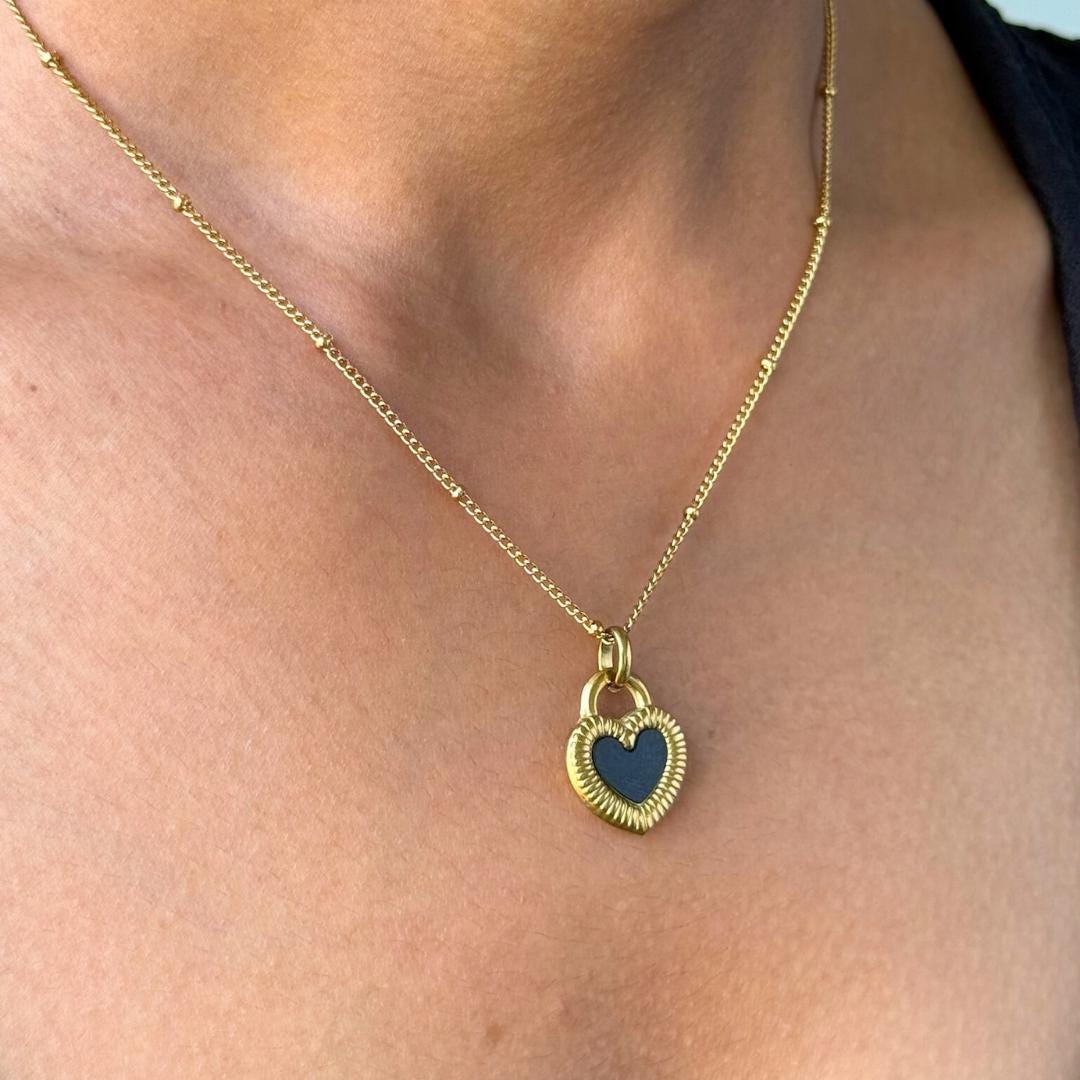 Heart Shell Necklace