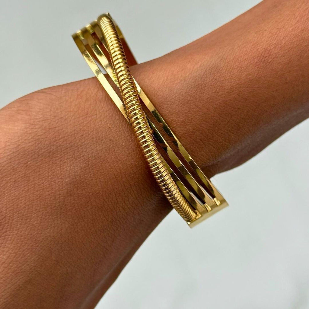 Chunky Spiral Twist Bangle