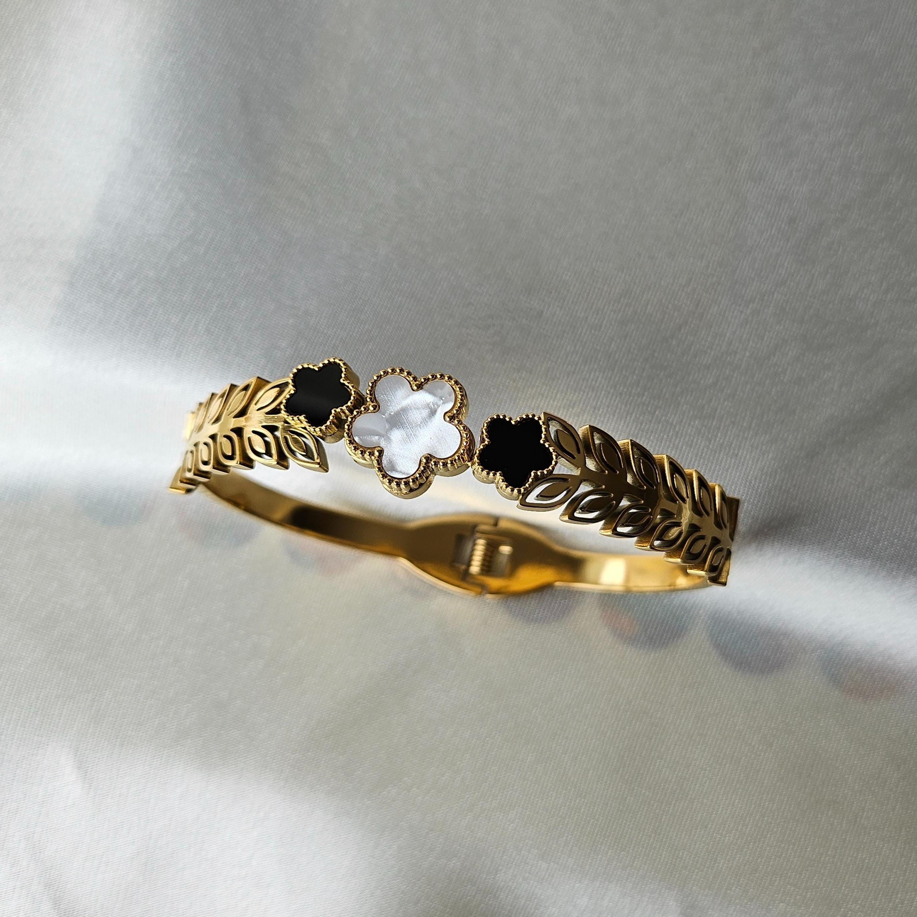 Clover Gold Bangle Bracelet – 18K Gold PVD Clover Cuff | Minimal Geometric Jewelry by FeelAmara
