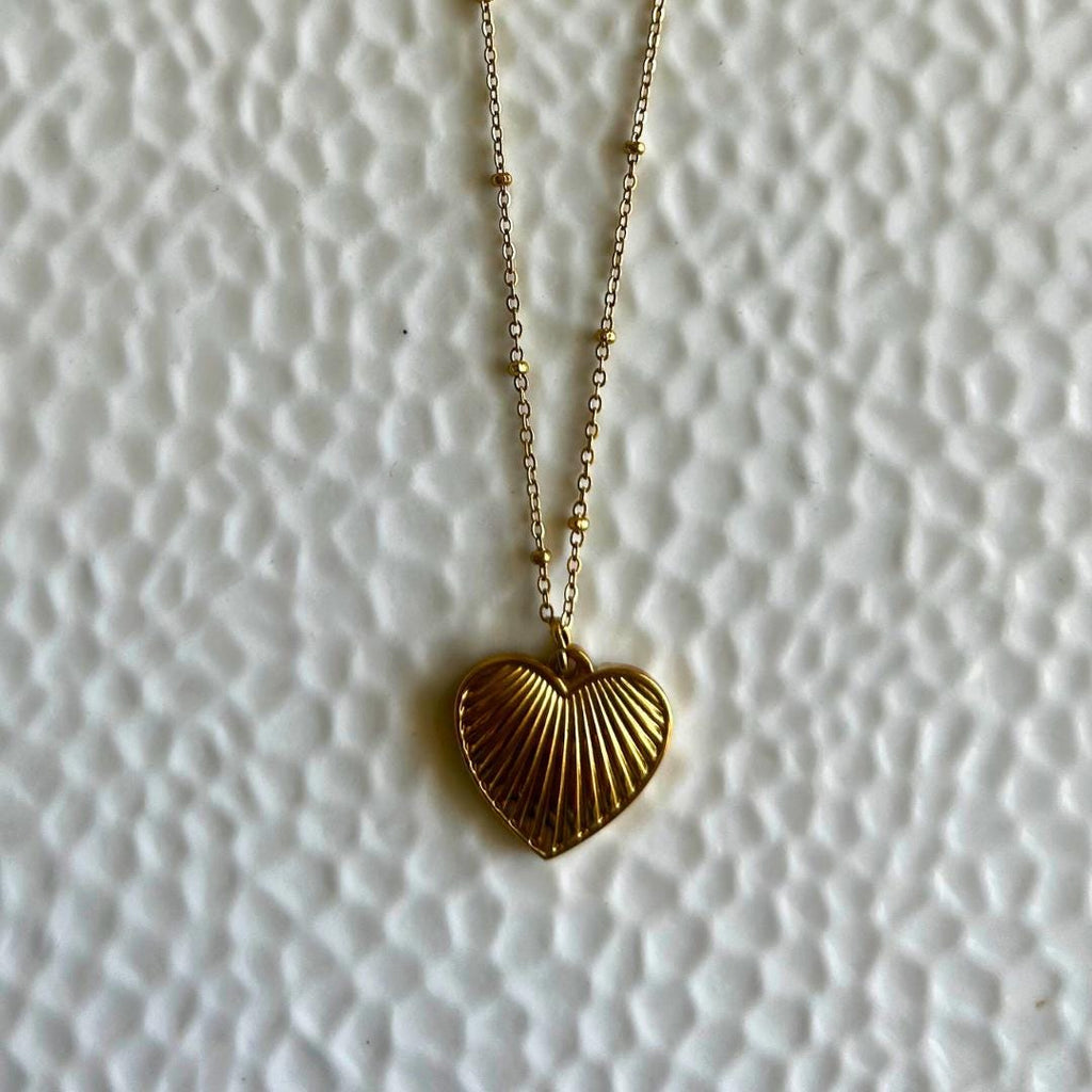 Vintage Luxury Heart Pendant Necklace