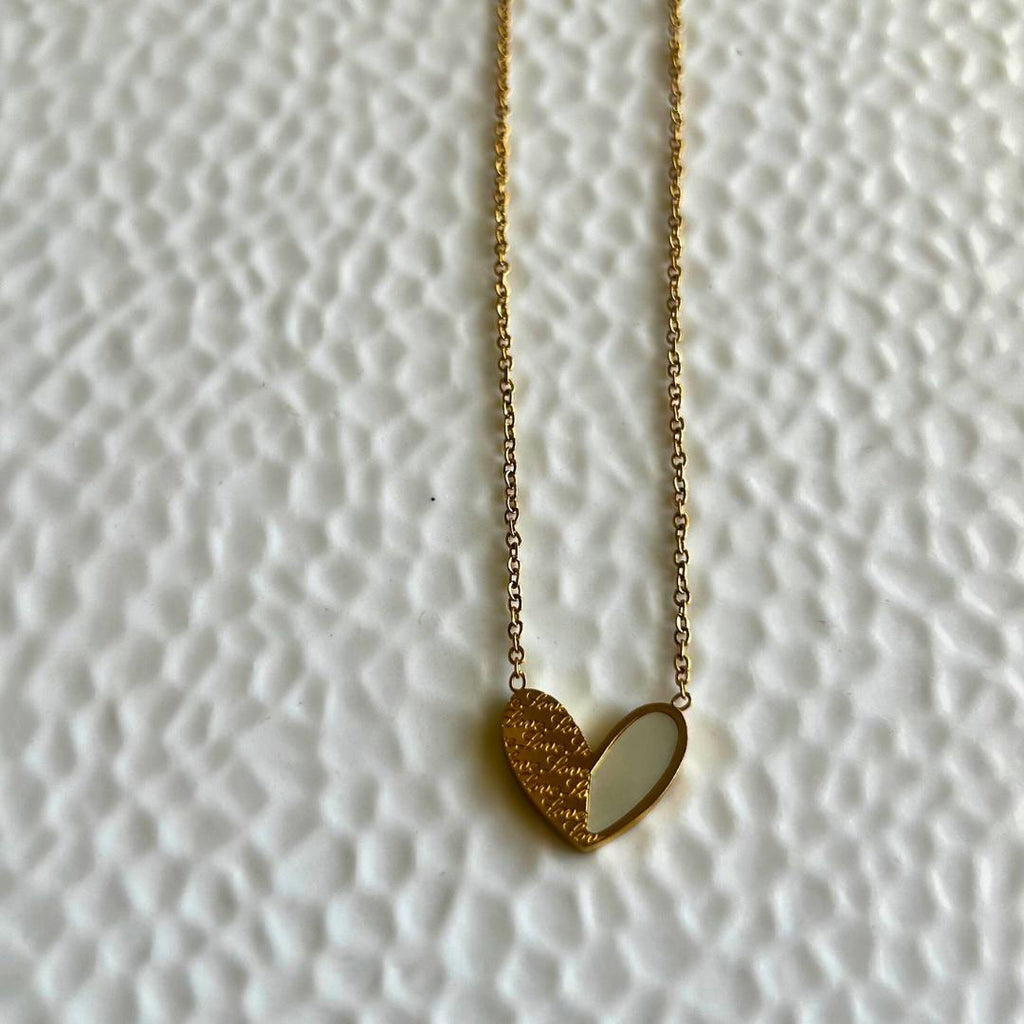 Chic Heart Necklace