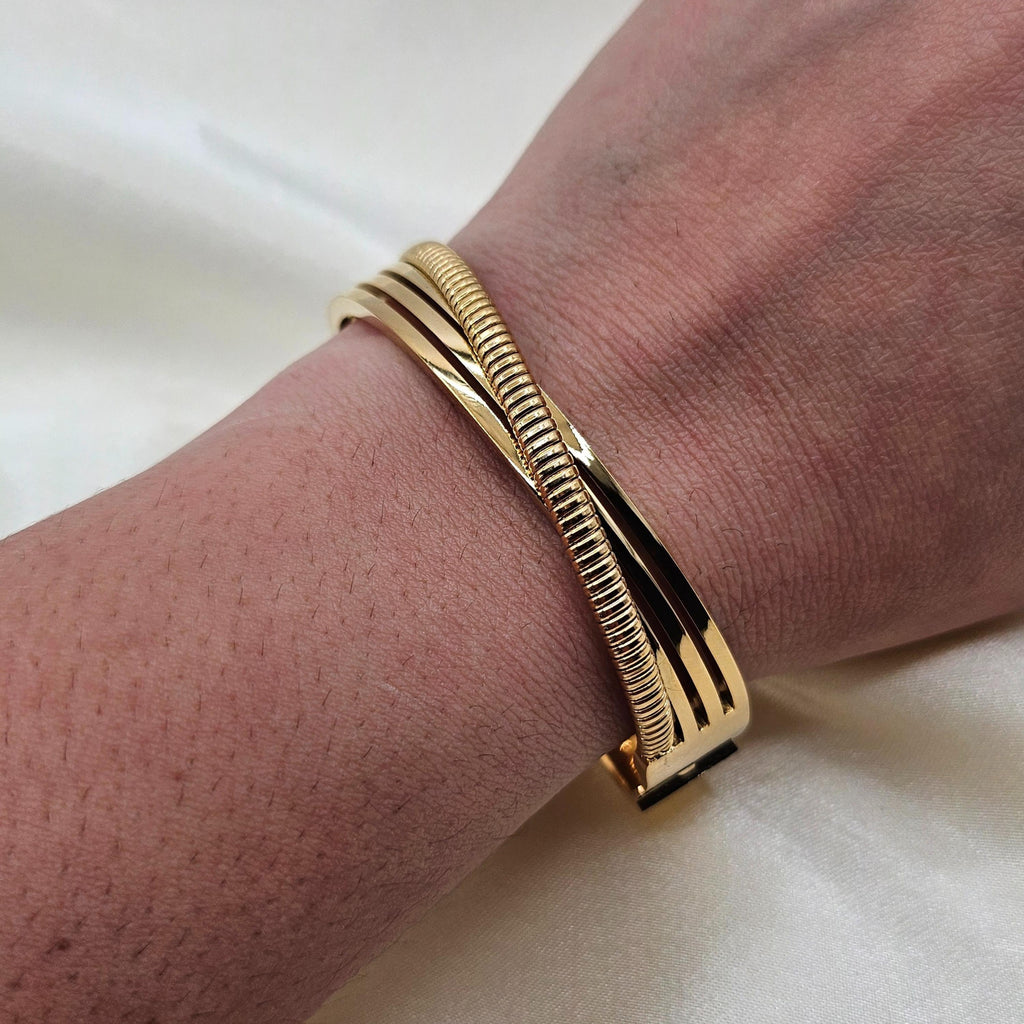 Chunky Spiral Twist Bangle