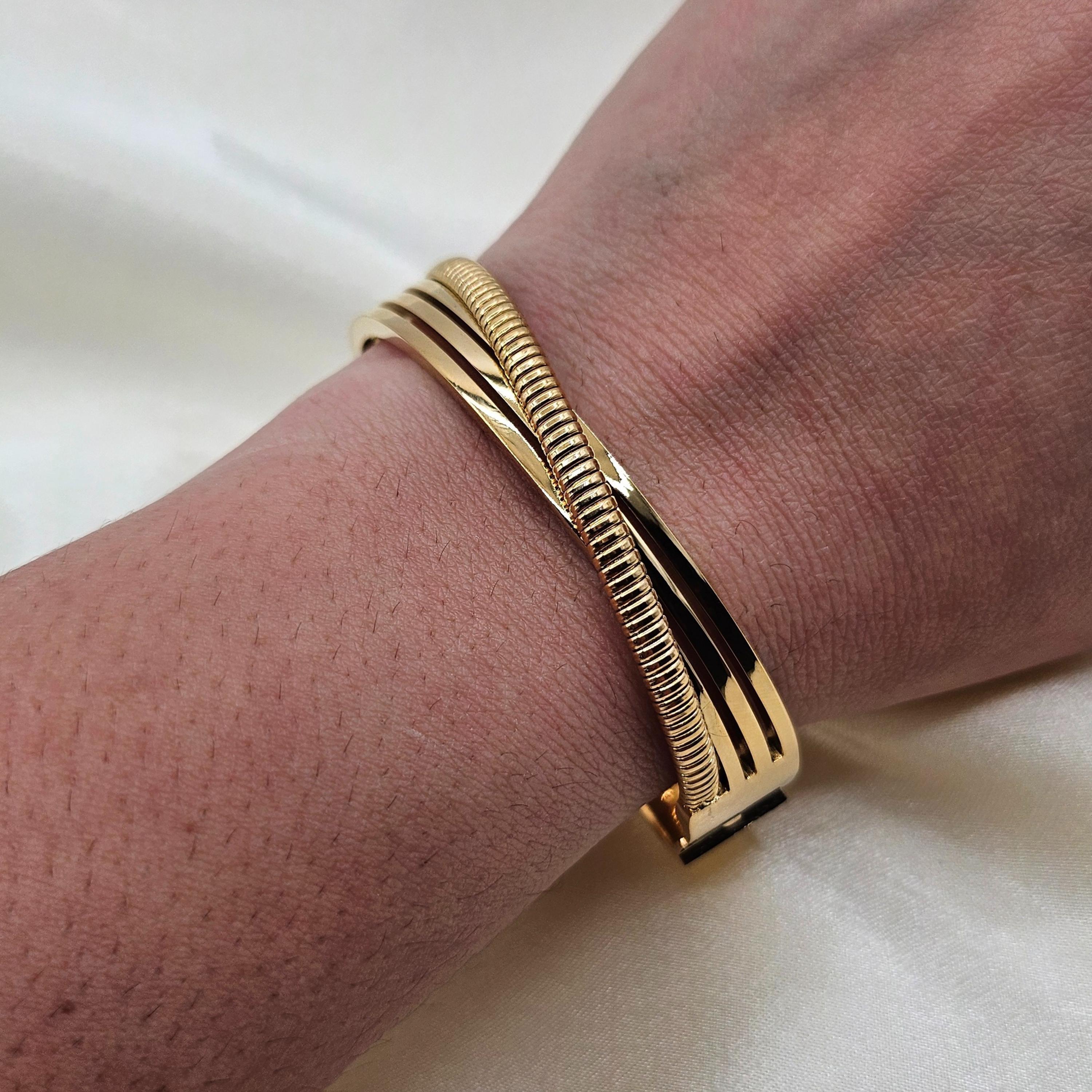 Chunky Spiral Twist Bangle