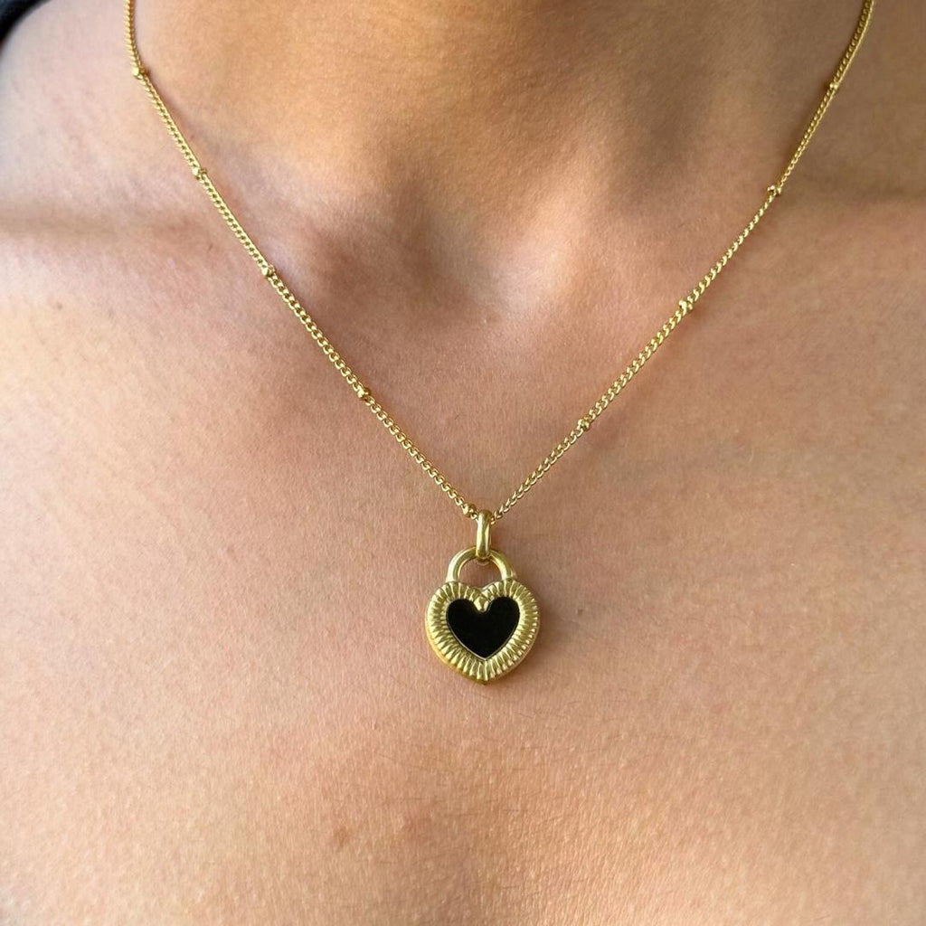 Heart Shell Necklace